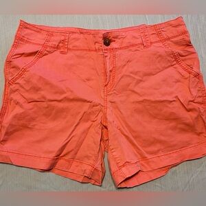 Women's Maurices size 16 Coral Shorts
